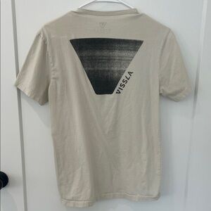 VISSLA Men's Beige and Black Graphic Tee